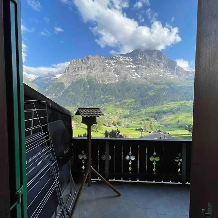 Surfers Horizon Loft With Balcony & Panoramic Views 그린델발트