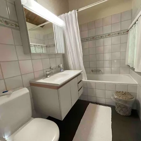 Surfers Horizon Loft With Balcony & Panoramic Views 그린델발트