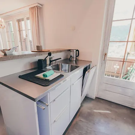 Apartment Surfers Horizon Loft With Balcony & Panoramic Views *